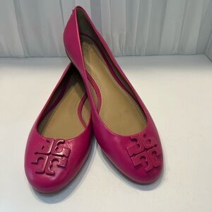 Tory Burch Fuchsia Flats